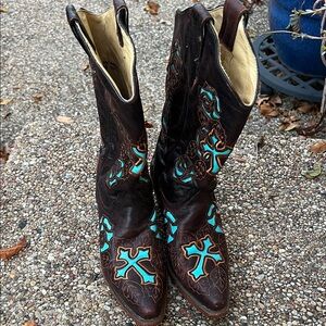Corral Women's Western Boots with Turquoise Accents